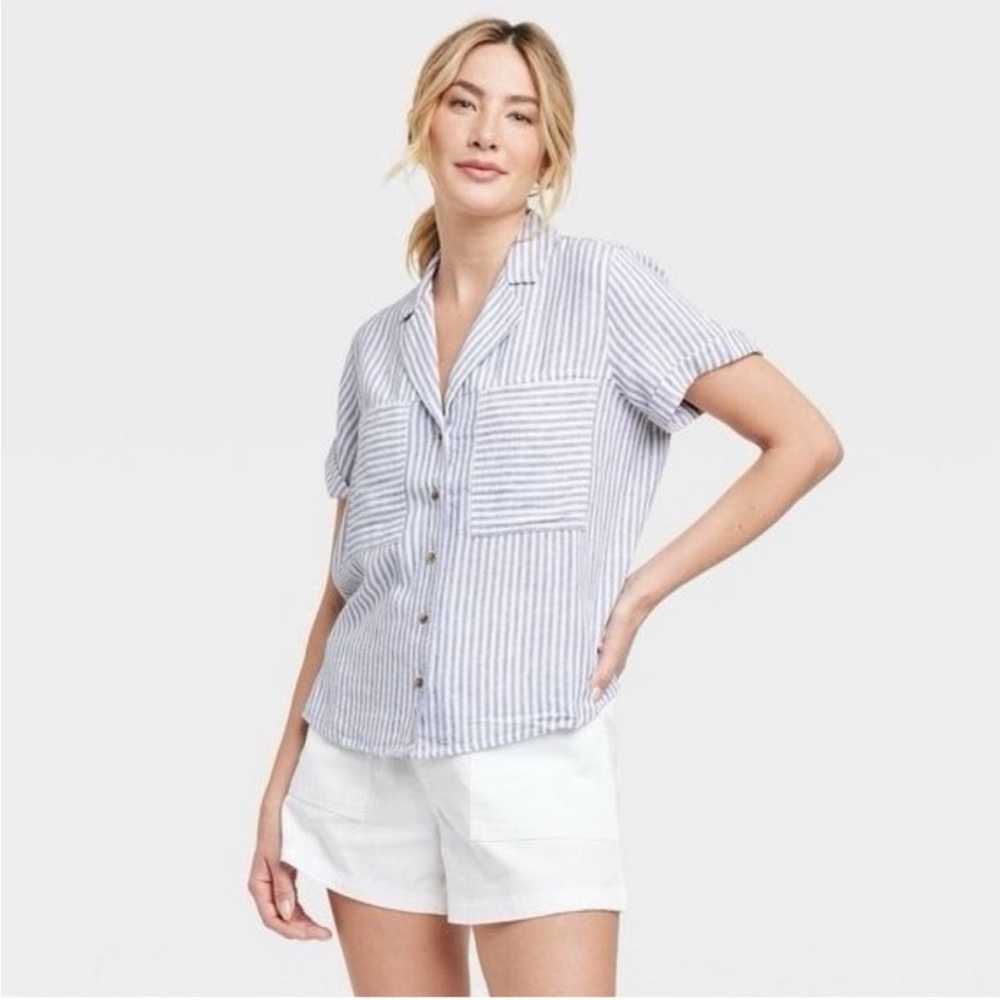 Universal Thread Light Blue Striped Button-Down Shirt